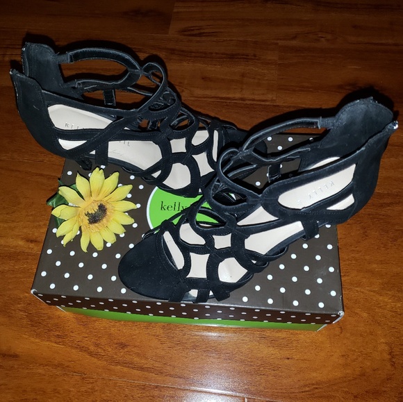 Black Strappy Sexy Kelly & Katie Stilettos - Picture 4 of 8